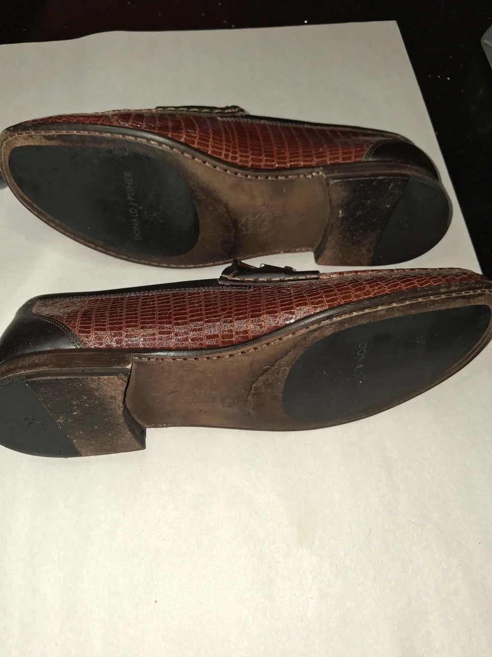 Donald J. Pliner Brown Croc-Embossed Leather Bit Loafers